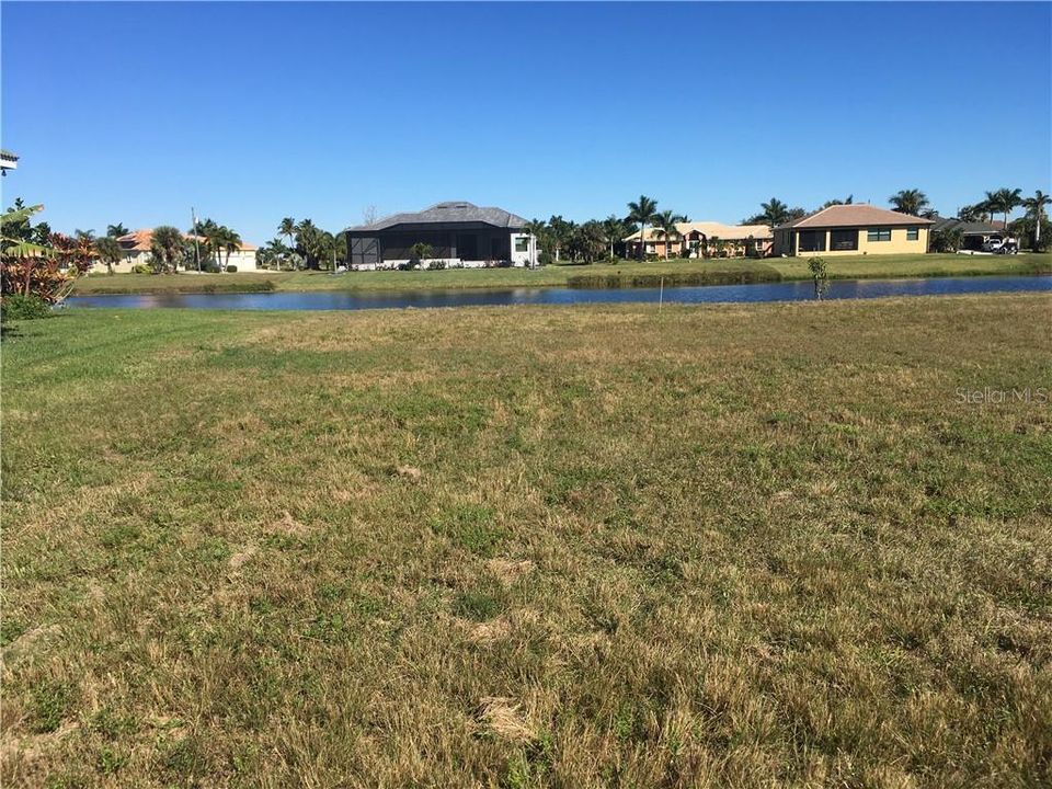 最近售出: $50,000 (0.22 acres)