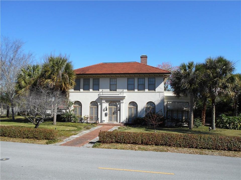 Recently Sold: $483,000 (4 beds, 3 baths, 3264 Square Feet)
