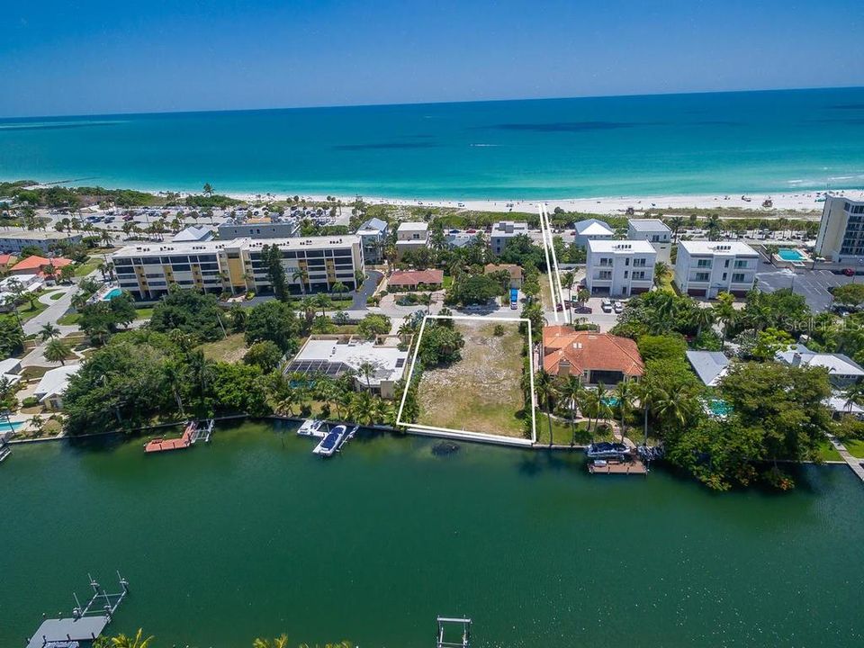 最近售出: $1,550,000 (0.29 acres)