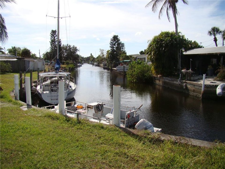Vendido Recientemente: $89,500 (0.17 acres)