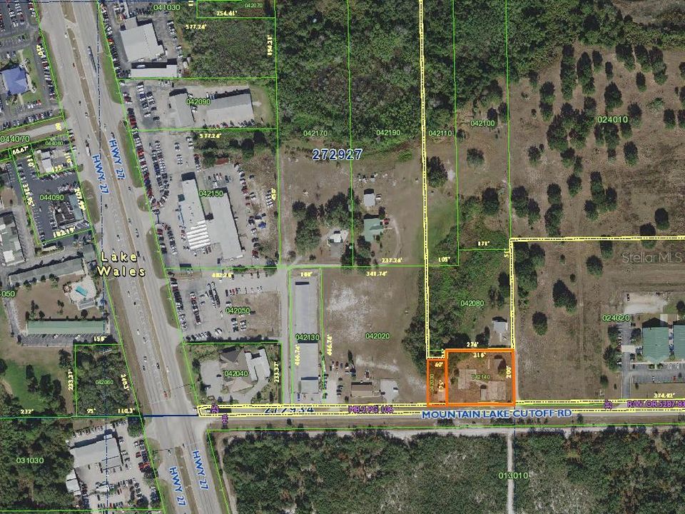 275' on Mountain Lake Cutoff Road - short distance to Hwy 27.