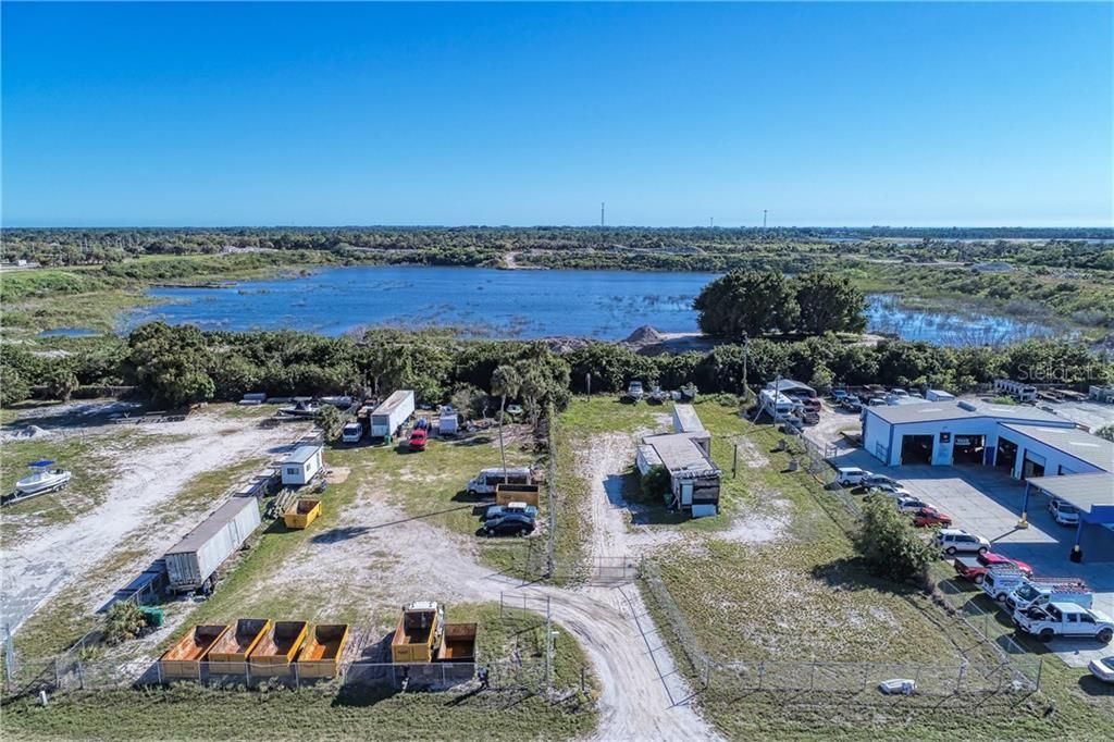 Недавно продано: $165,000 (0.69 acres)