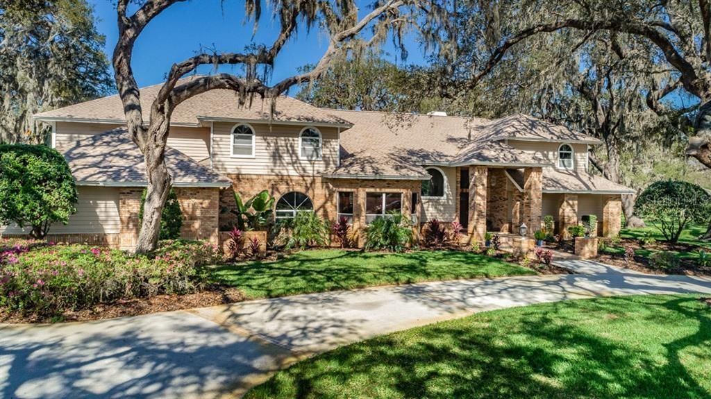 Vendido Recientemente: $749,000 (6 camas, 6 baños, 7530 Pies cuadrados)