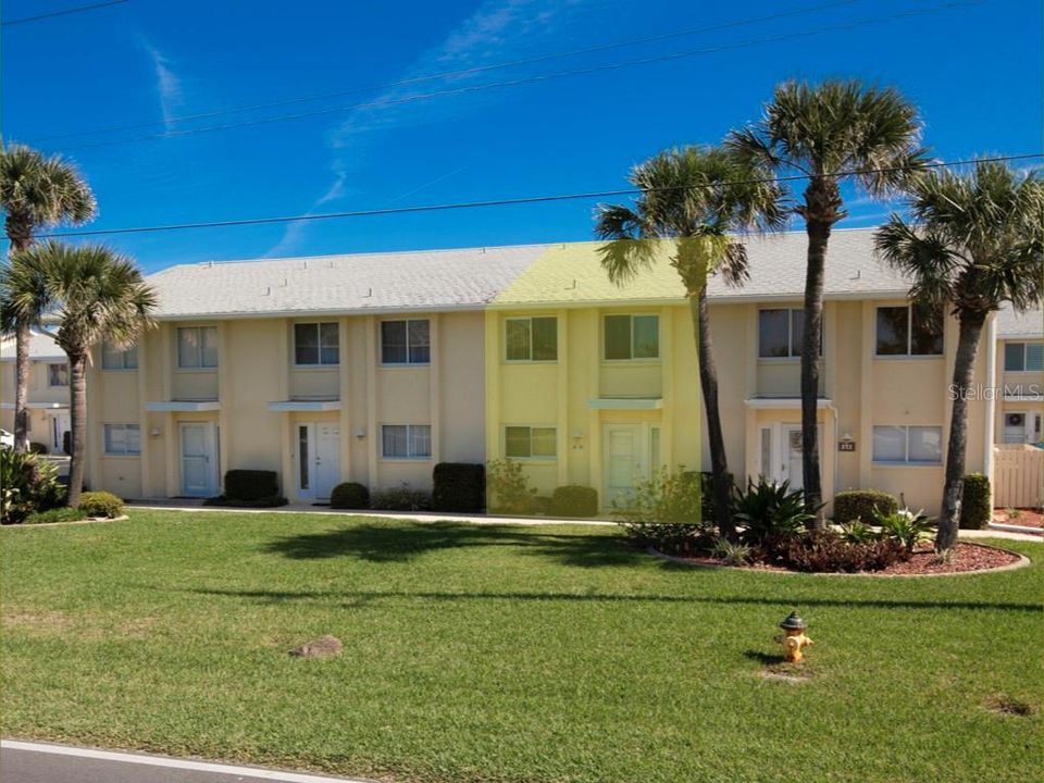 Recently Sold: $345,000 (3 beds, 2 baths, 1520 Square Feet)