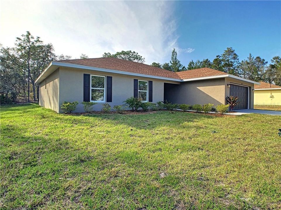Recently Sold: $217,900 (4 beds, 2 baths, 1808 Square Feet)