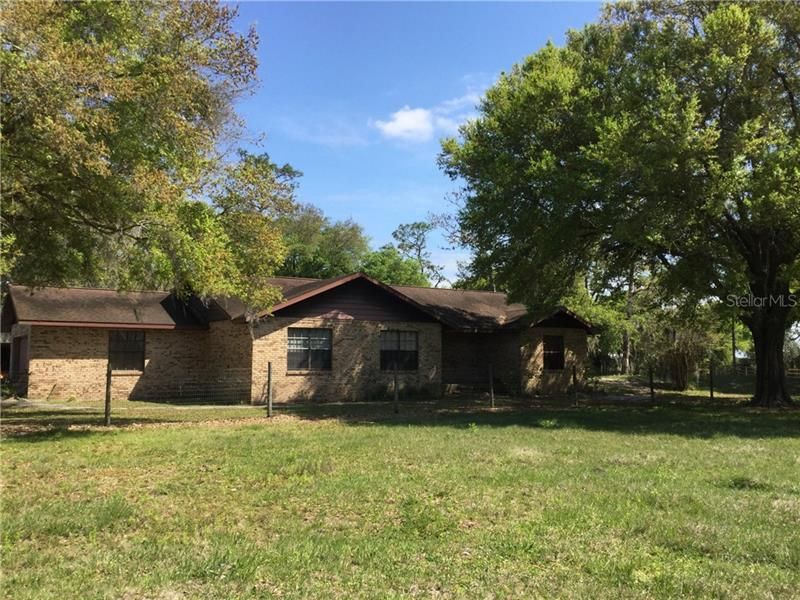 Recently Sold: $445,000 (3 beds, 2 baths, 1662 Square Feet)