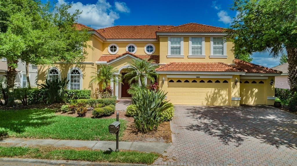 Vendido Recientemente: $549,500 (5 camas, 4 baños, 3812 Pies cuadrados)