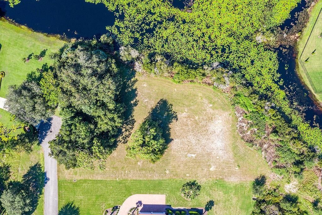 最近售出: $325,000 (2.65 acres)