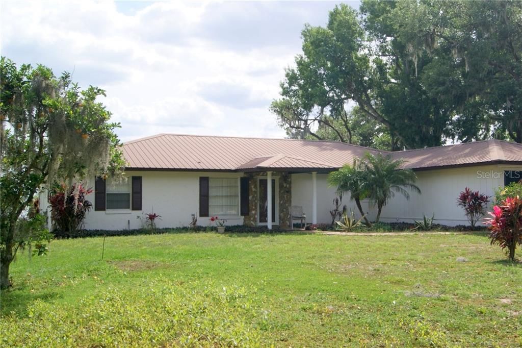 EXTERIOR FRONT