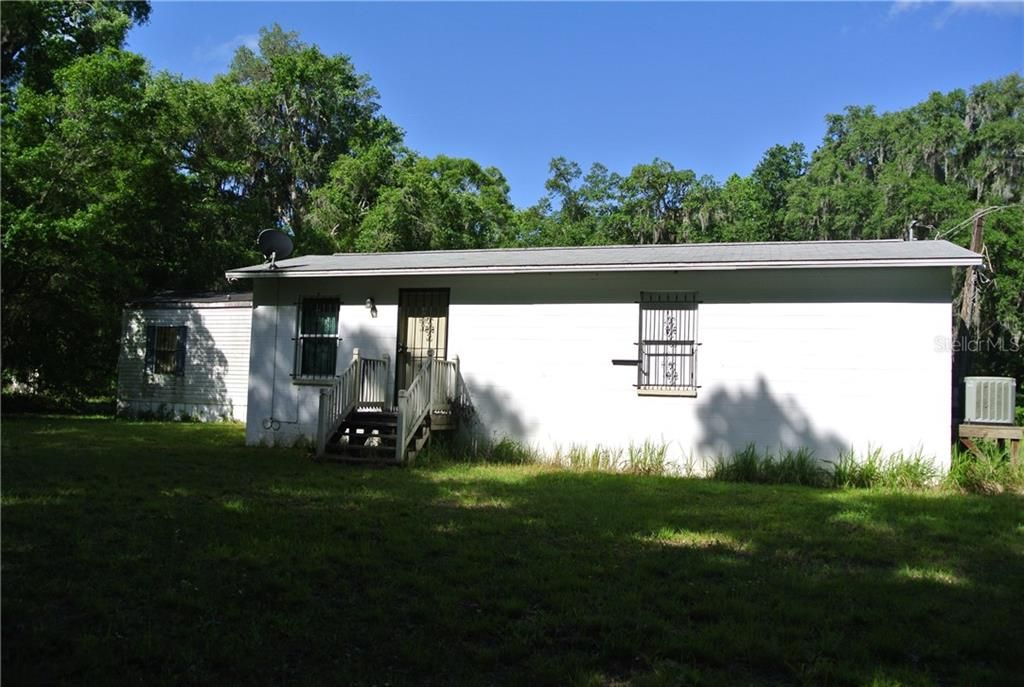 Recently Sold: $139,990 (3 beds, 2 baths, 1272 Square Feet)