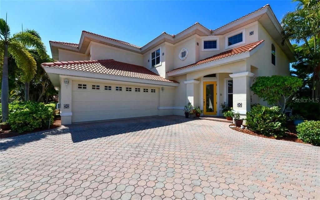 Vendido Recientemente: $485,000 (2 camas, 2 baños, 1912 Pies cuadrados)