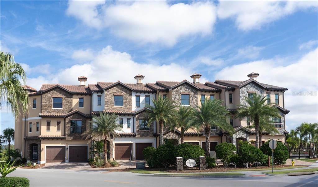 Four single family homes on the Intracoastal Waterway and steps to downtown Venice.