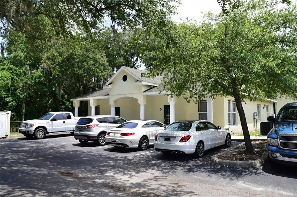 Recently Sold: $1,700 (0 beds, 0 baths, 1200 Square Feet)