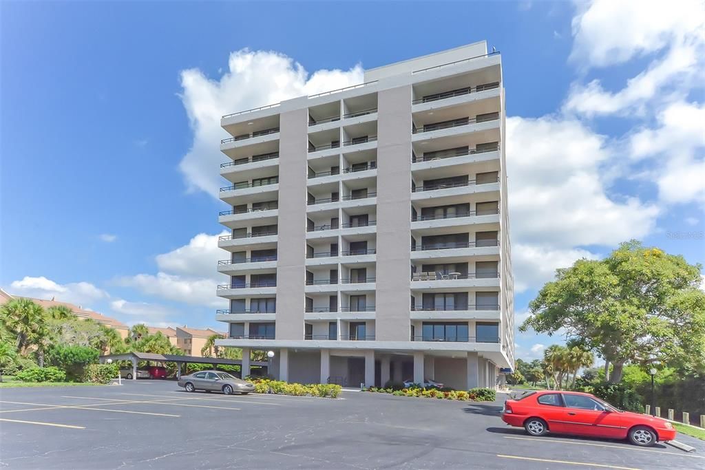 В аренду: $9,500 (2 спален, 2 ванн, 1489 Квадратных фут)