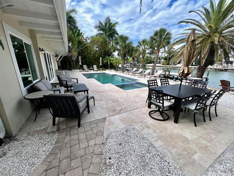 For Rent: $29,430 (4 beds, 4 baths, 2572 Square Feet)