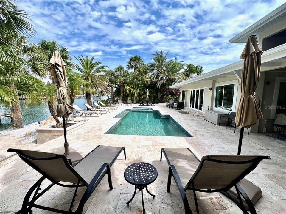 For Rent: $29,430 (4 beds, 4 baths, 2572 Square Feet)