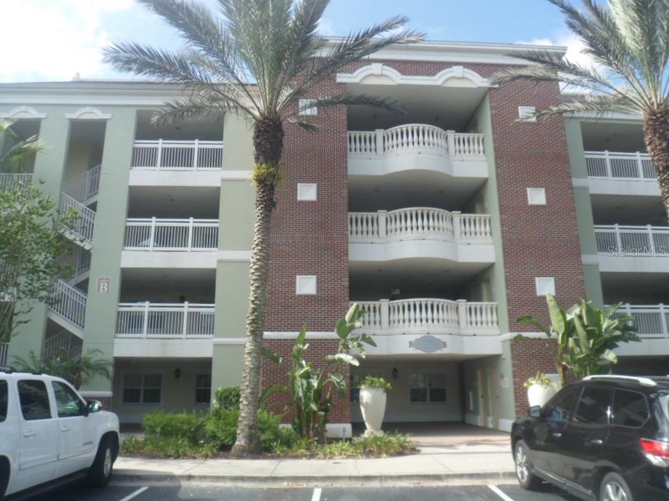 Recently Sold: $237,700 (3 beds, 3 baths, 1630 Square Feet)