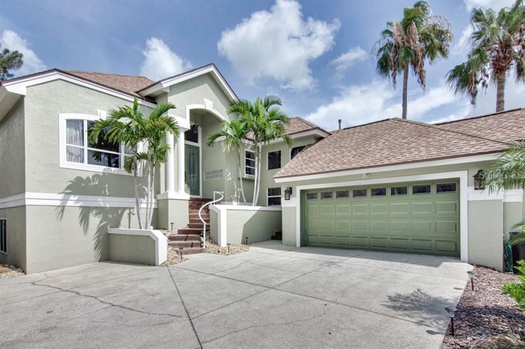 Vendido Recientemente: $589,500 (3 camas, 2 baños, 1850 Pies cuadrados)