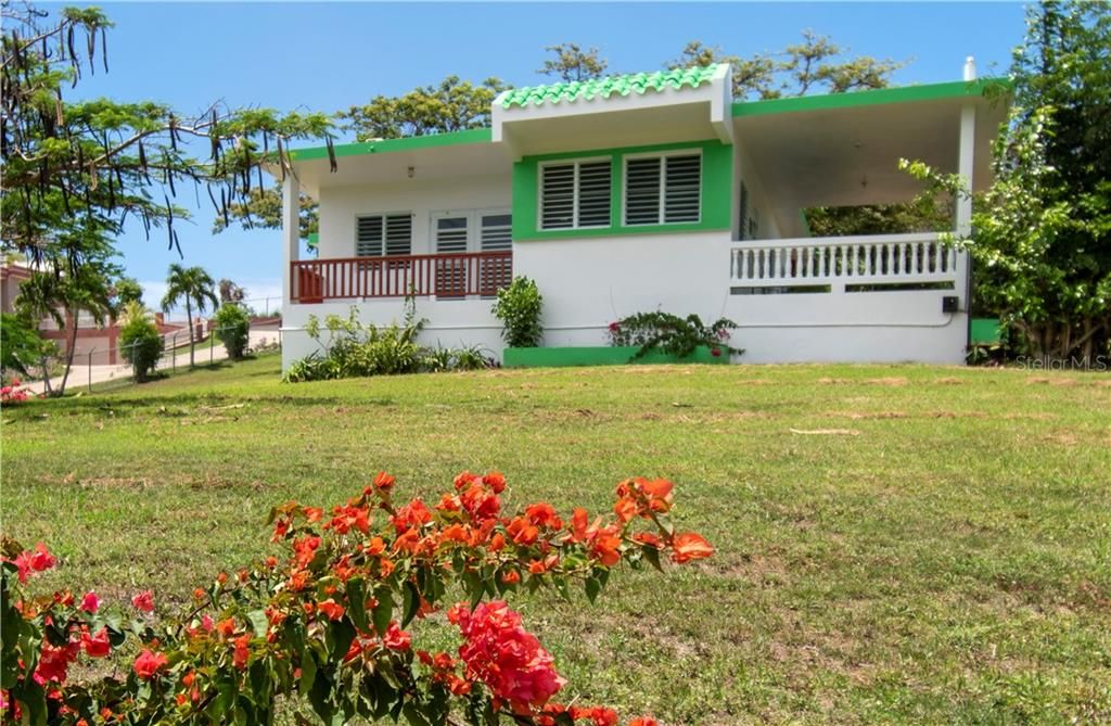 Recently Sold: $270,000 (3 beds, 2 baths, 1100 Square Feet)