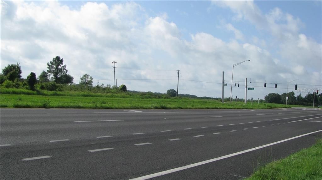 最近售出: $425,000 (4.27 acres)