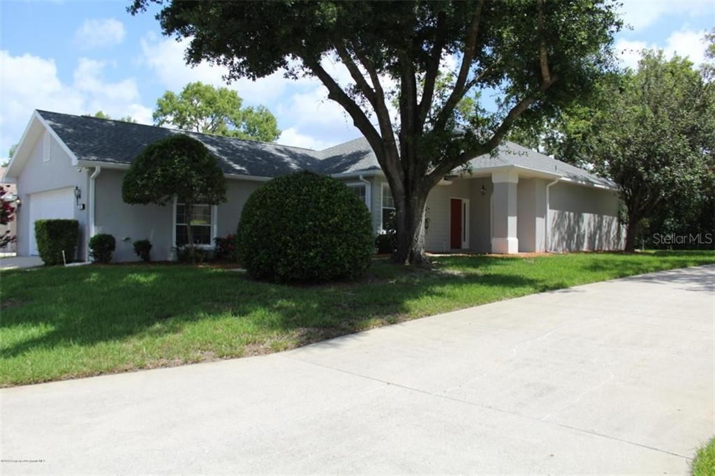Recently Sold: $185,900 (3 beds, 2 baths, 2132 Square Feet)