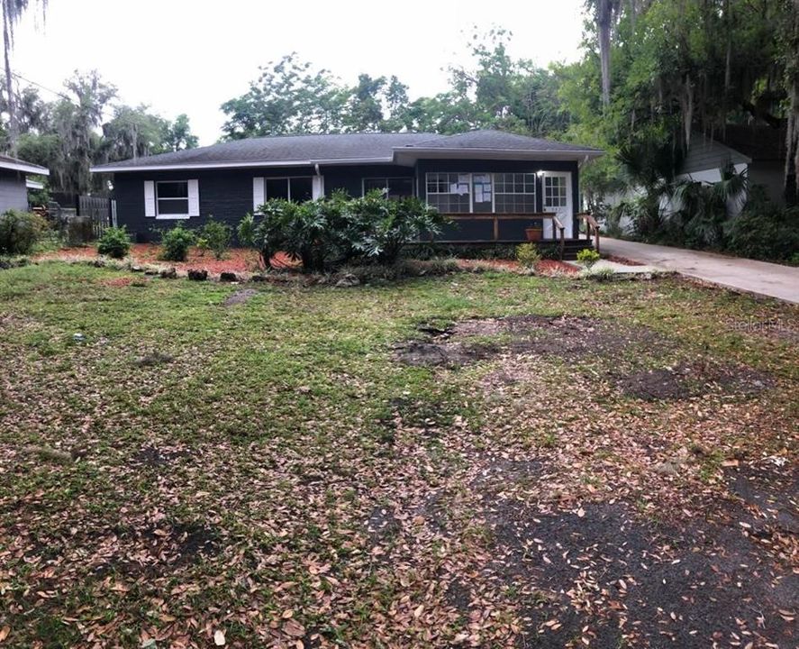 Recently Sold: $189,900 (3 beds, 2 baths, 1605 Square Feet)
