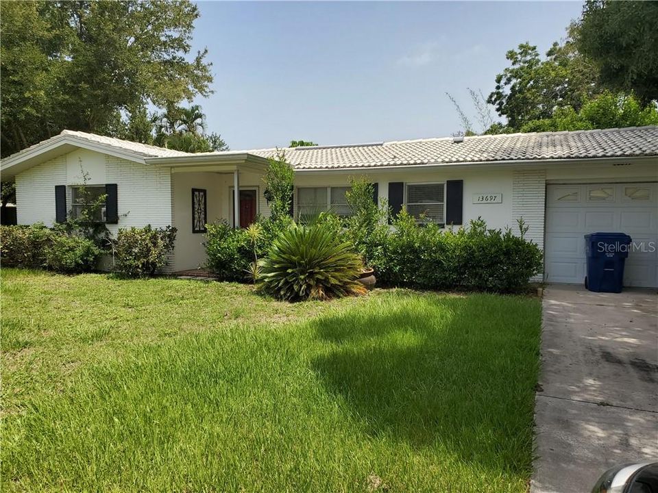 Recently Sold: $215,000 (3 beds, 1 baths, 1231 Square Feet)