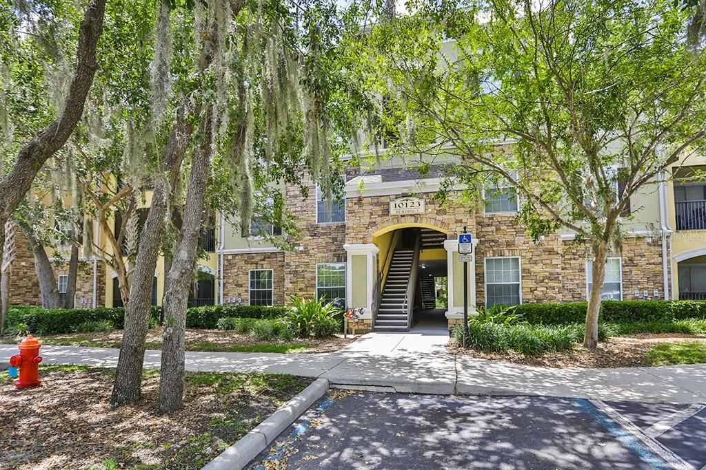 Recently Sold: $139,000 (2 beds, 2 baths, 1045 Square Feet)