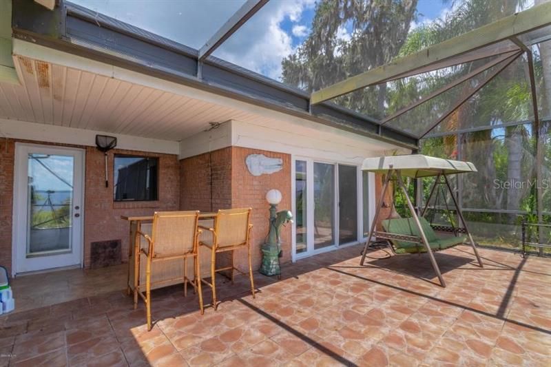 Vendido Recientemente: $425,000 (4 camas, 3 baños, 1793 Pies cuadrados)