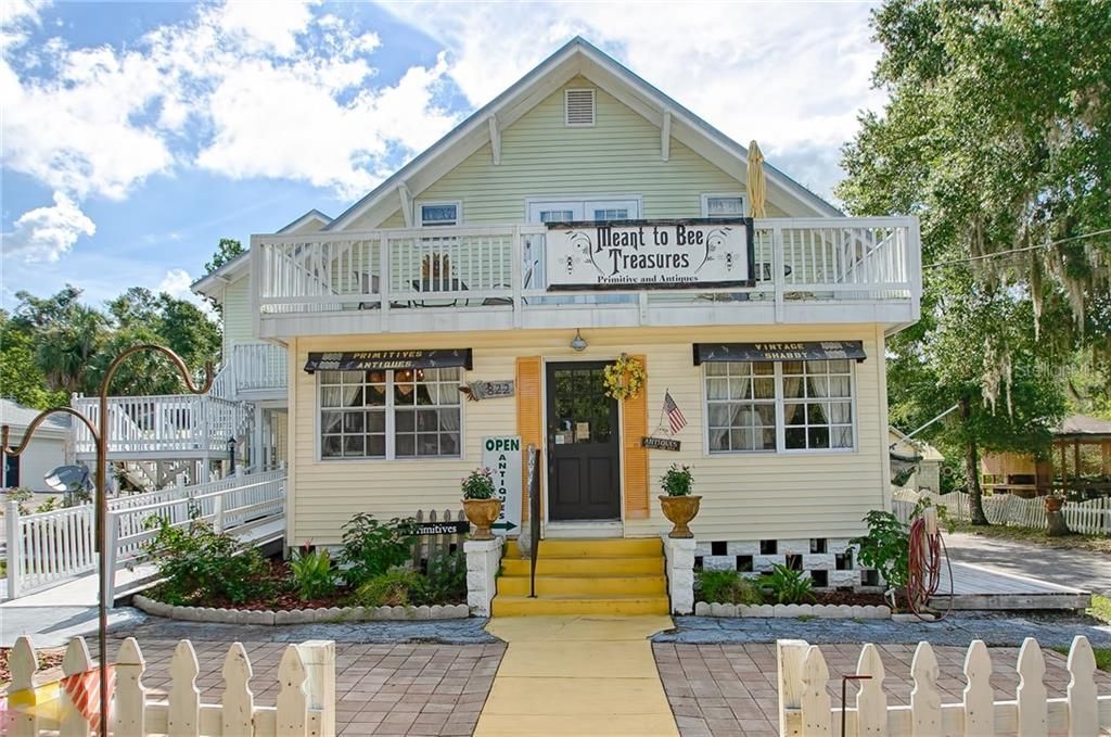 Great Location in Historic Section of Donnelly St.
