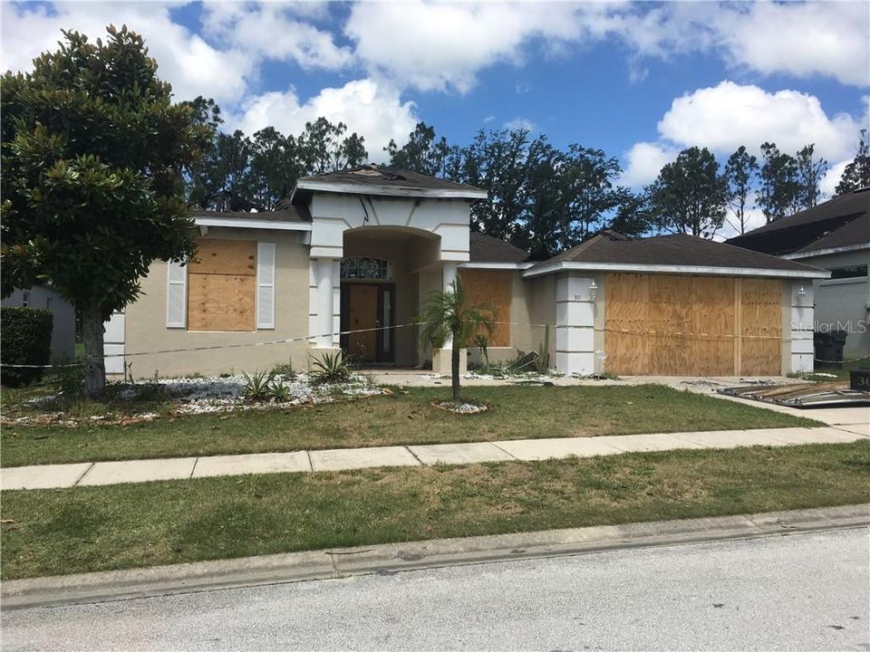 Recently Sold: $199,000 (4 beds, 3 baths, 2476 Square Feet)