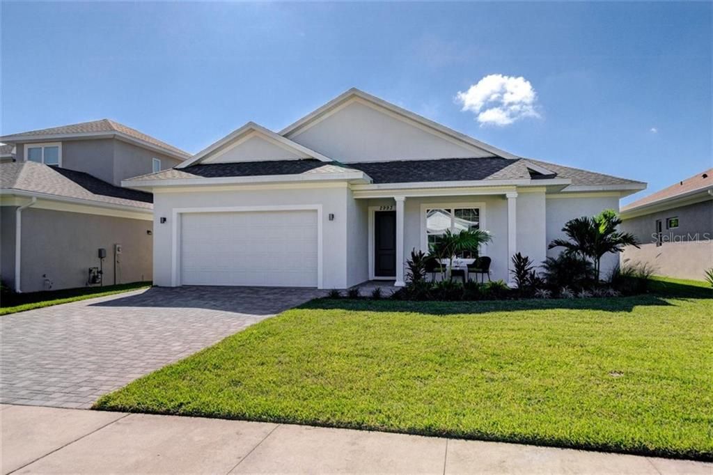 Recently Sold: $449,000 (3 beds, 2 baths, 1804 Square Feet)