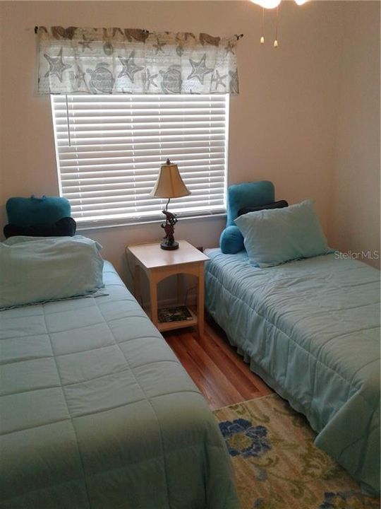 For Rent: $3,300 (3 beds, 2 baths, 1267 Square Feet)