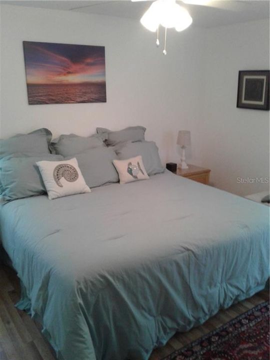 For Rent: $3,300 (3 beds, 2 baths, 1267 Square Feet)