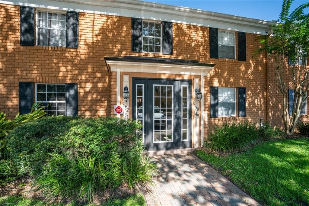 Recently Sold: $87,400 (1 beds, 1 baths, 678 Square Feet)