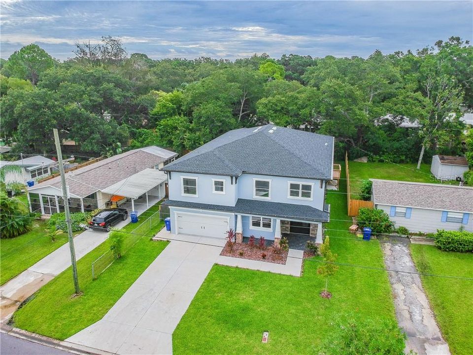 Recently Sold: $700,000 (4 beds, 3 baths, 2848 Square Feet)