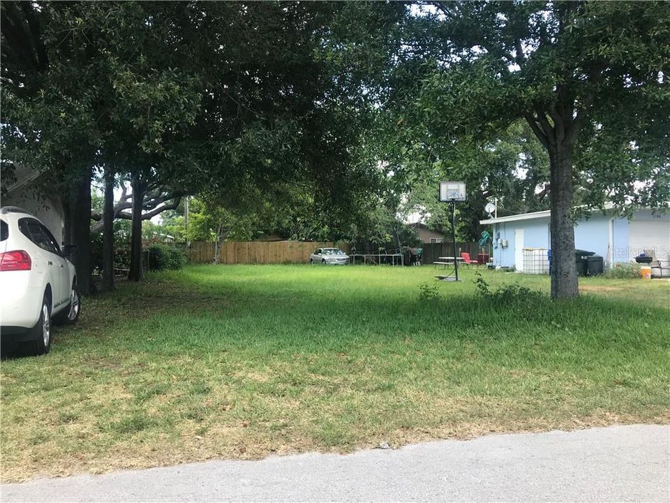 Vendido Recientemente: $62,000 (0.13 acres)