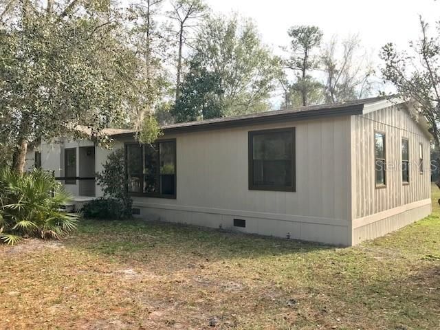 Recently Sold: $125,000 (3 beds, 2 baths, 1728 Square Feet)