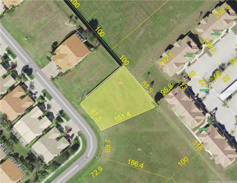 Over-sized .39 acre lot zoned Multi-family.  Opportunity for Investors.