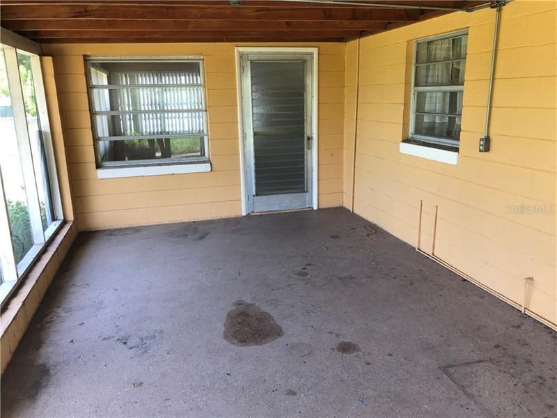 Recently Sold: $89,900 (3 beds, 1 baths, 1440 Square Feet)