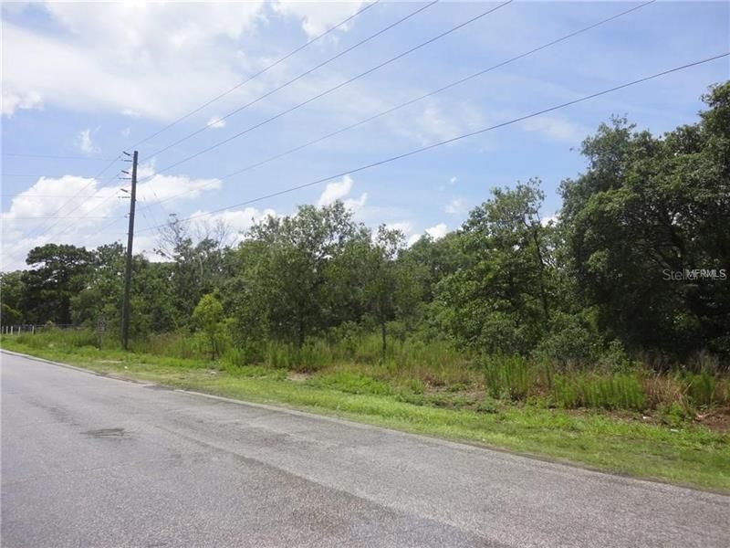 Vendido Recientemente: $65,000 (1.06 acres)