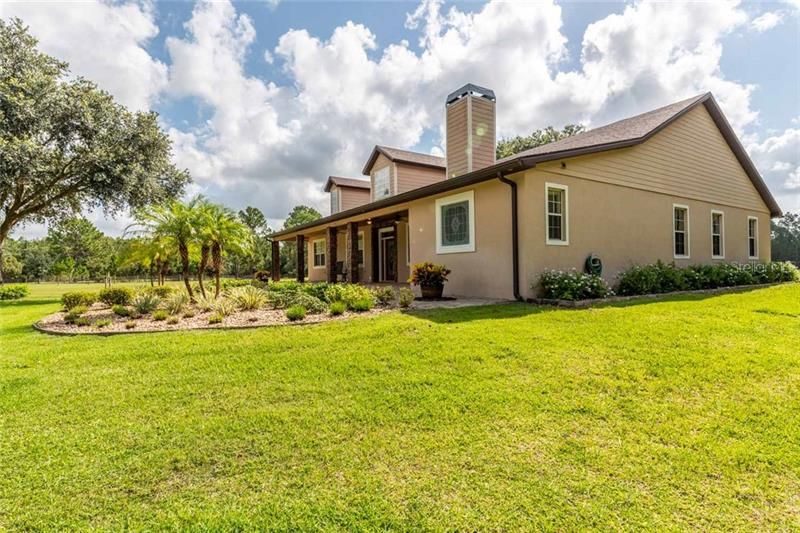 Recently Sold: $750,000 (4 beds, 2 baths, 2841 Square Feet)