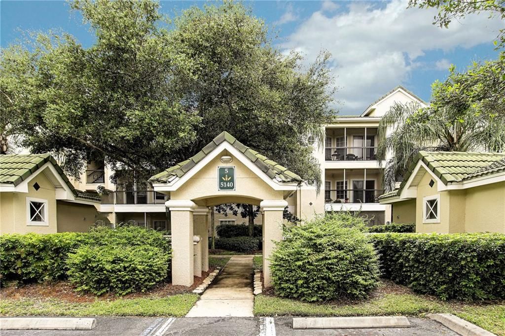 Recently Sold: $179,900 (2 beds, 2 baths, 1289 Square Feet)
