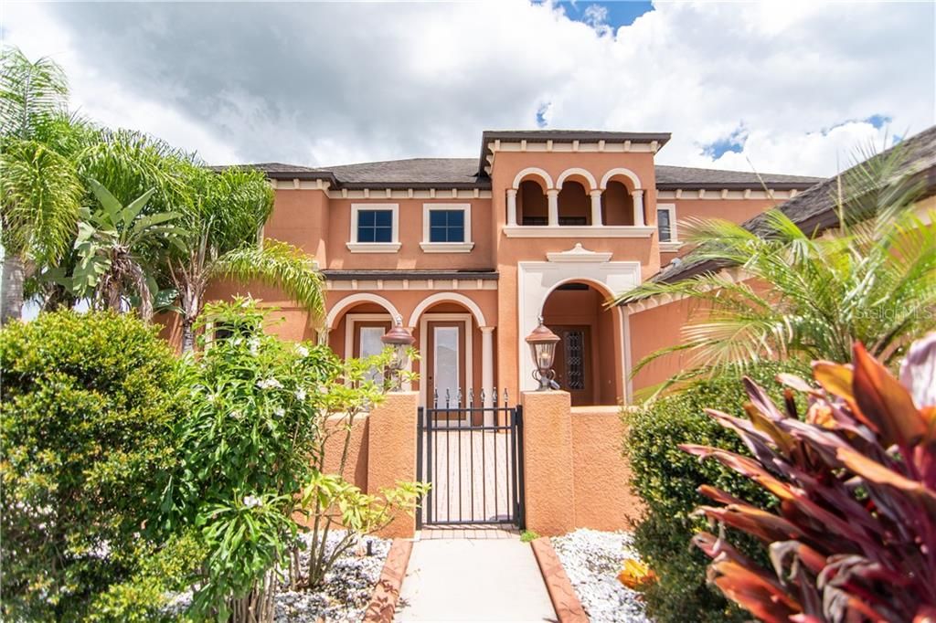 Vendido Recientemente: $530,000 (6 camas, 4 baños, 4345 Pies cuadrados)