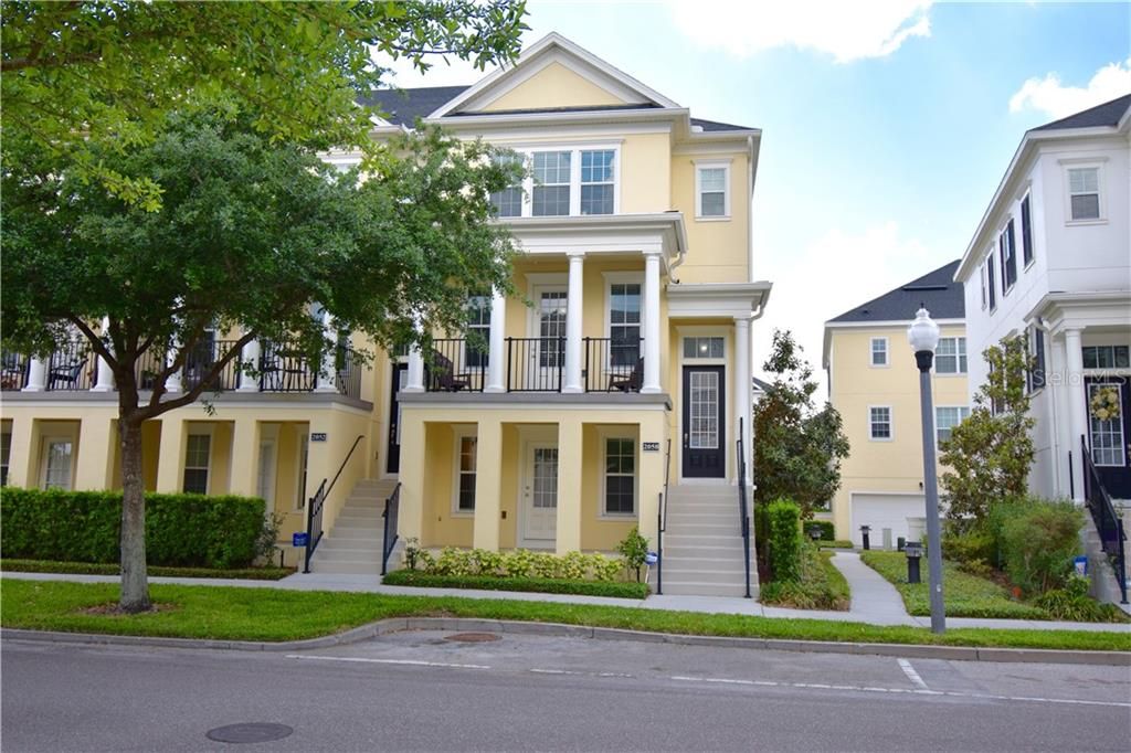 Recently Sold: $460,000 (4 beds, 3 baths, 2021 Square Feet)
