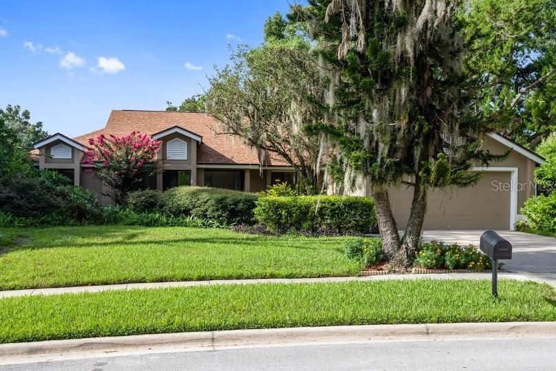 Recently Sold: $294,900 (4 beds, 2 baths, 2047 Square Feet)