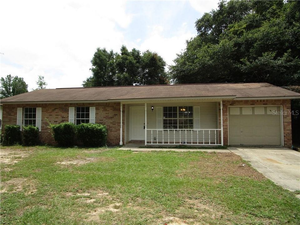 Recently Sold: $149,000 (2 beds, 2 baths, 1280 Square Feet)