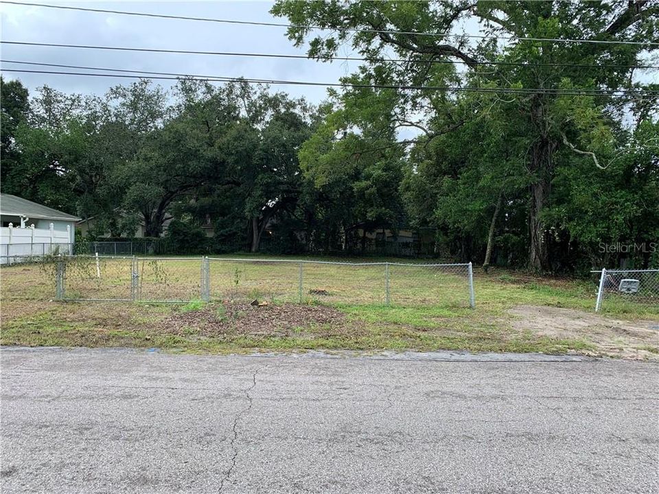 Vendido Recientemente: $69,900 (0.11 acres)