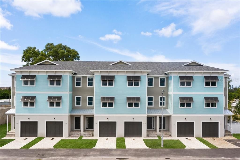 Vendido Recientemente: $449,000 (3 camas, 2 baños, 2152 Pies cuadrados)