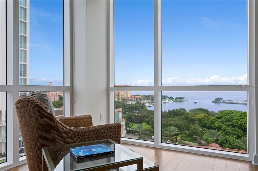 Enjoy the view from your floor to ceiling windows!  Whether reading a book or working on your Ipad, you can look up and watch boats arrive at the Vinoy Marina!